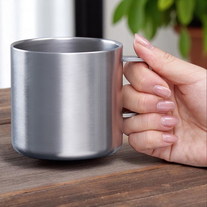 ボトル手持ちイメージ